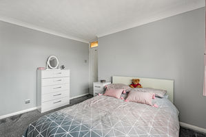 Bedroom- click for photo gallery